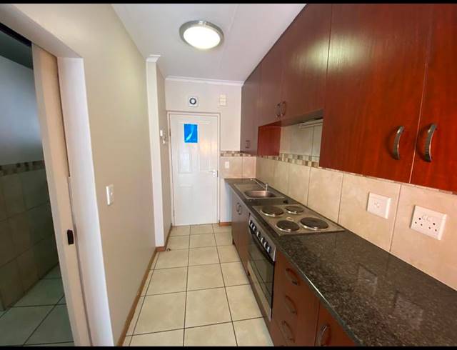 1 BEDROOM APARTMENT FOR SALE IN DOUGLASDALE